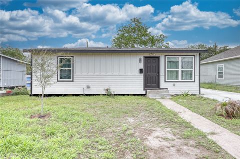 Photo of 1445 Buenos Aires Street, Corpus Christi, TX 78417 (MLS # 477272)
