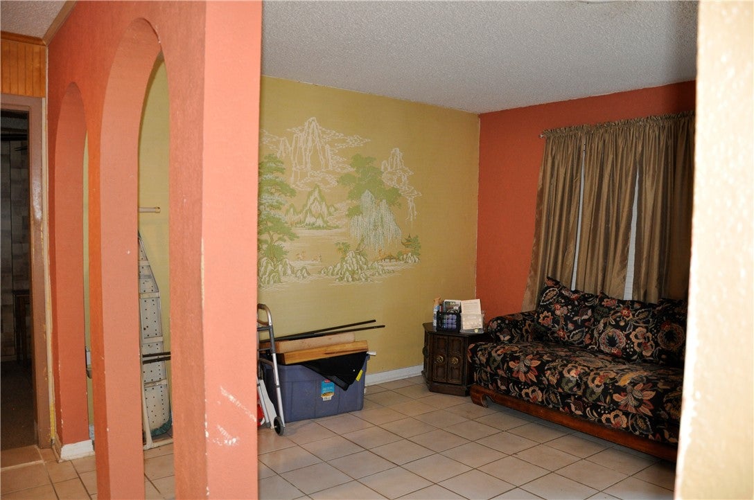 5841 Glen Arbor Drive