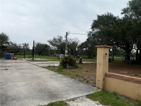 Tiny photo for 1520 Eighteenth Street, Rockport, TX 78382 (MLS # 481832)