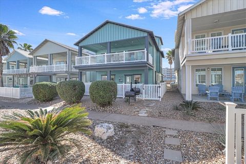 A home in Port Aransas