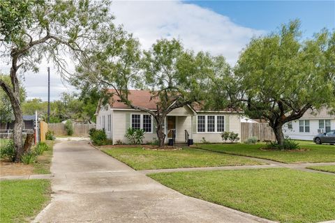 A home in Sinton