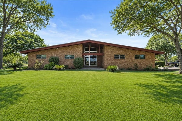 9675 COUNTY ROAD 325, MATHIS, TX 78368 - Image 20fd6e0504e4eb6b07f303a94b2dcbee/148004092