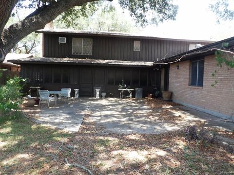 A home in Beeville