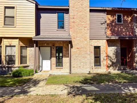 Photo of 2916 Saint Joseph Street #D, Corpus Christi, TX 78418 (MLS # 474067)