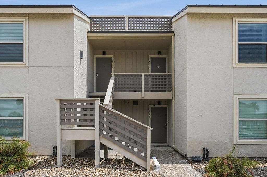 2412 Bayhouse Drive 2412