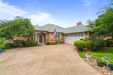 Photo of 6145 Strasbourg Drive, Corpus Christi, TX 78414 (MLS # 477697)