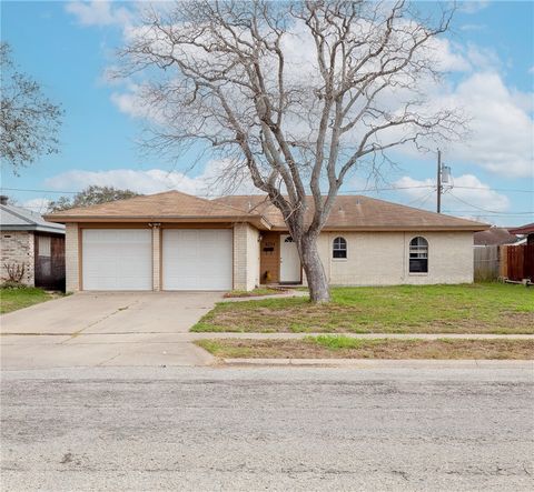 Photo of 6234 Beechwood Drive, Corpus Christi, TX 78412 (MLS # 472303)