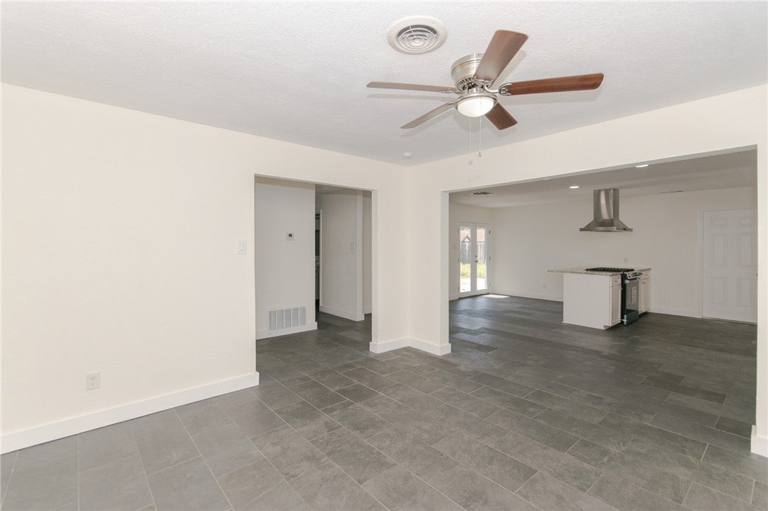 4013 Kingston Drive
