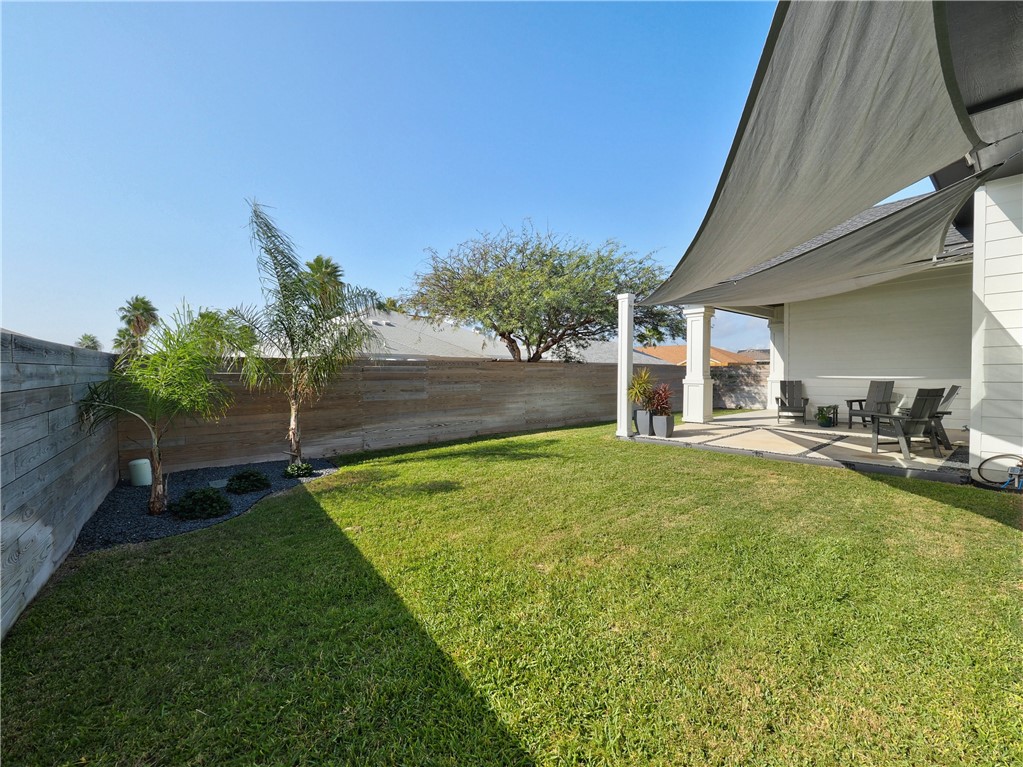 Corpus Christi, Texas 78418, United States, 4 Bedrooms Bedrooms, ,3 BathroomsBathrooms,Residential,Pending,33431