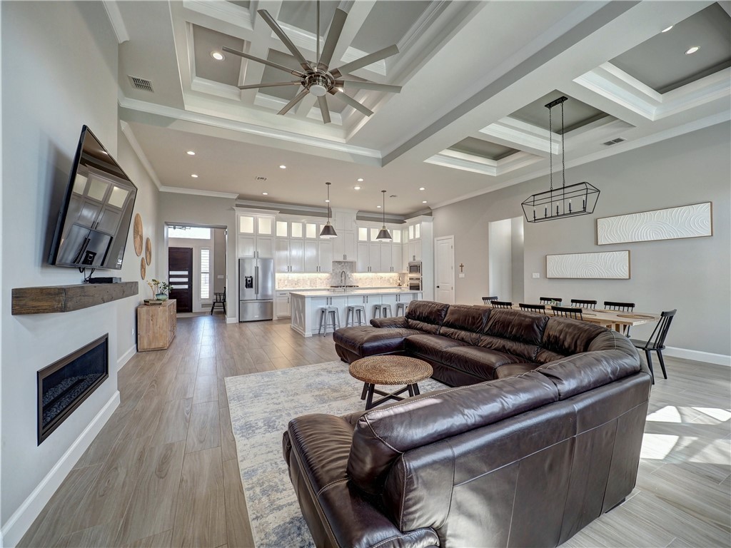 Corpus Christi, Texas 78418, United States, 4 Bedrooms Bedrooms, ,3 BathroomsBathrooms,Residential,Pending,33431