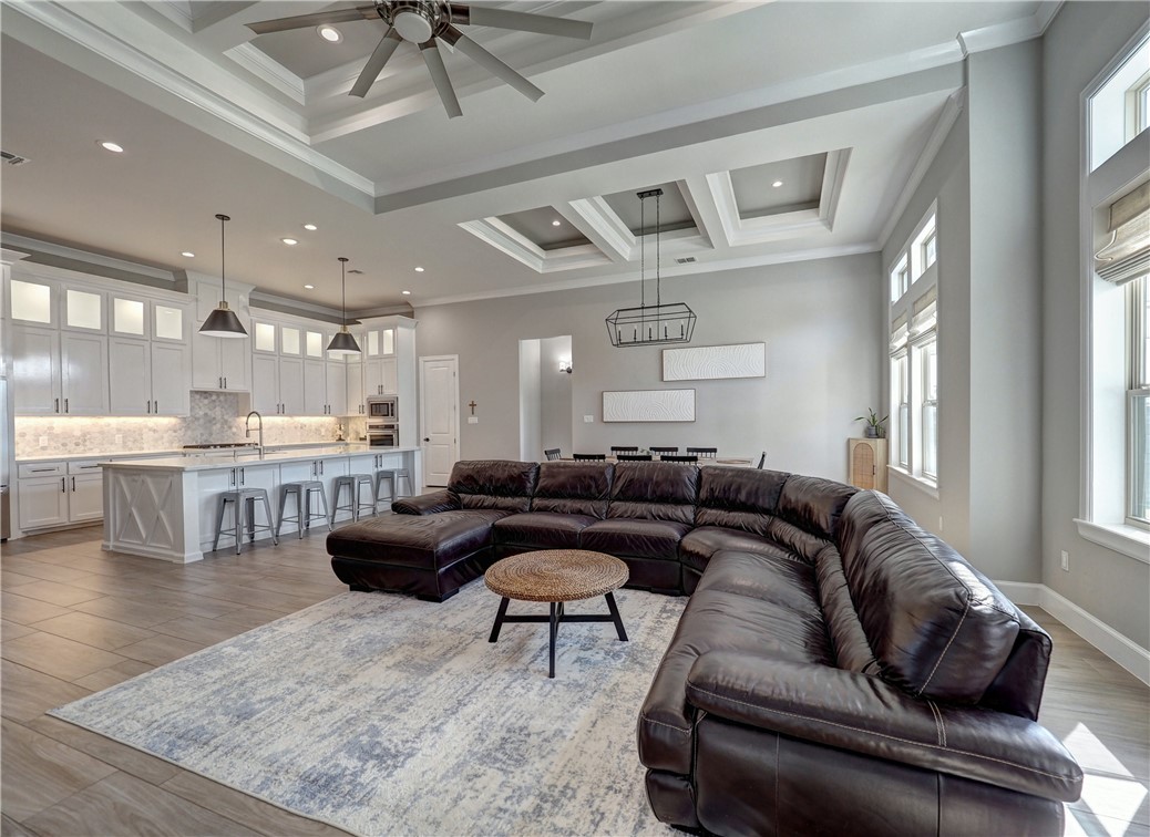 Corpus Christi, Texas 78418, United States, 4 Bedrooms Bedrooms, ,3 BathroomsBathrooms,Residential,Pending,33431