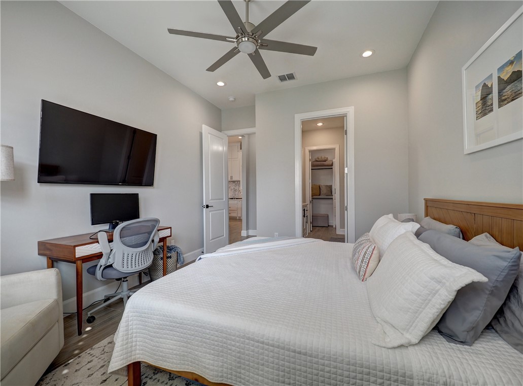 Corpus Christi, Texas 78418, United States, 4 Bedrooms Bedrooms, ,3 BathroomsBathrooms,Residential,Pending,33431