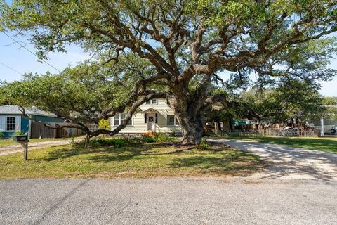 A home in Rockport