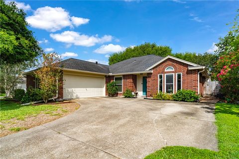 Photo of 7209 Windwillow Drive, Corpus Christi, TX 78414 (MLS # 476858)