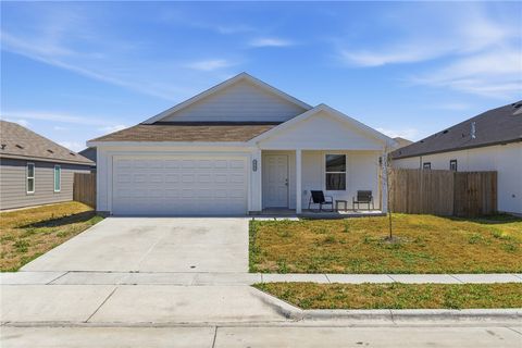 Photo of 2706 Lannister, Corpus Christi, TX 78415 (MLS # 471860)