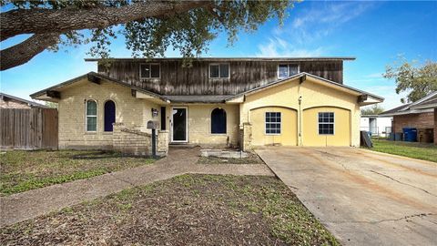 Photo of 1138 Concho Street, Corpus Christi, TX 78407 (MLS # 477407)