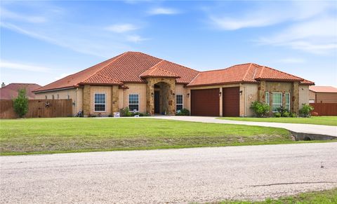 Photo of 2504 Balchuck Ln, Corpus Christi, TX 78415 (MLS # 475128)