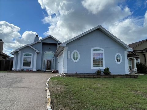 Photo of 6917 Boardwalk Avenue, Corpus Christi, TX 78414 (MLS # 474802)