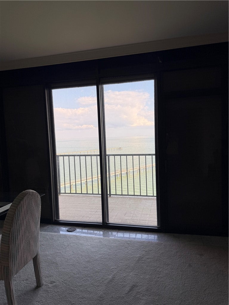 4350 Ocean Drive 705