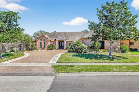 Photo of 8134 Marseille Drive, Corpus Christi, TX 78414 (MLS # 473599)