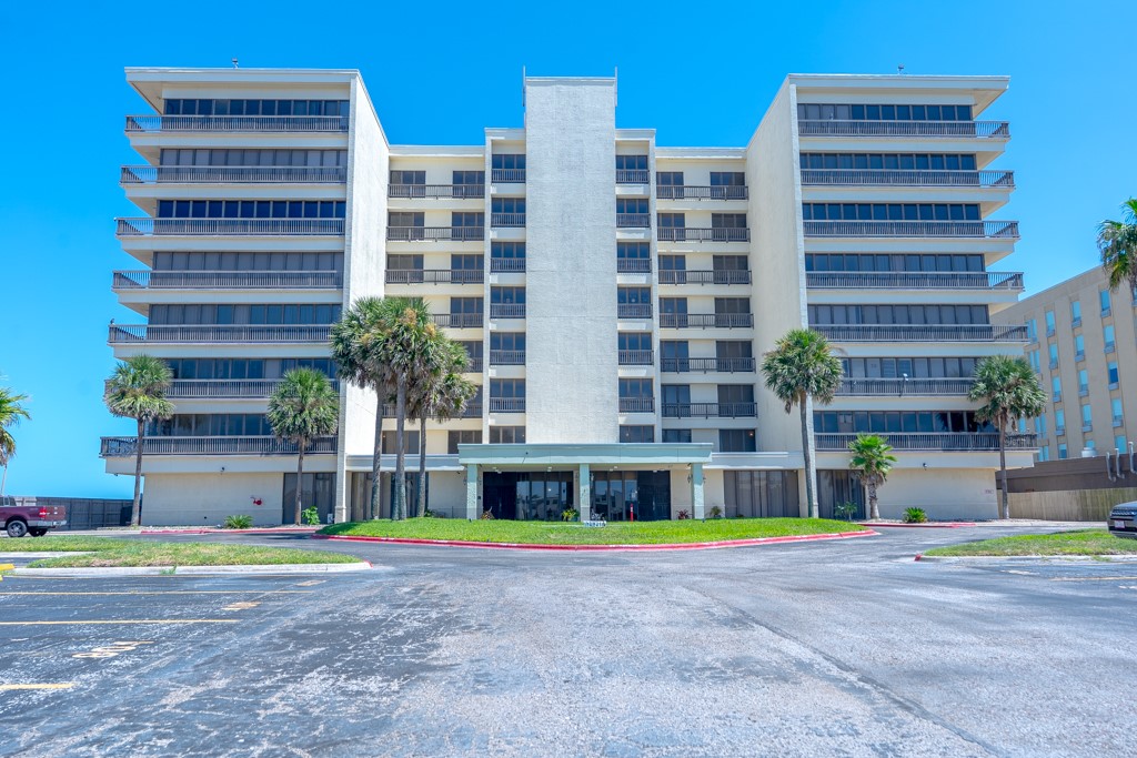 View Corpus Christi, TX 78418 condo