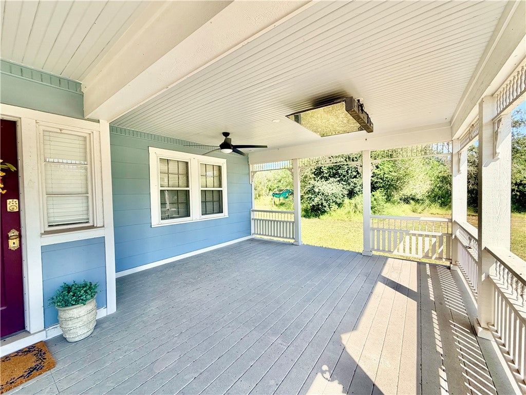 4750 Private Road 3915