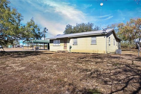 A home in Orange Grove