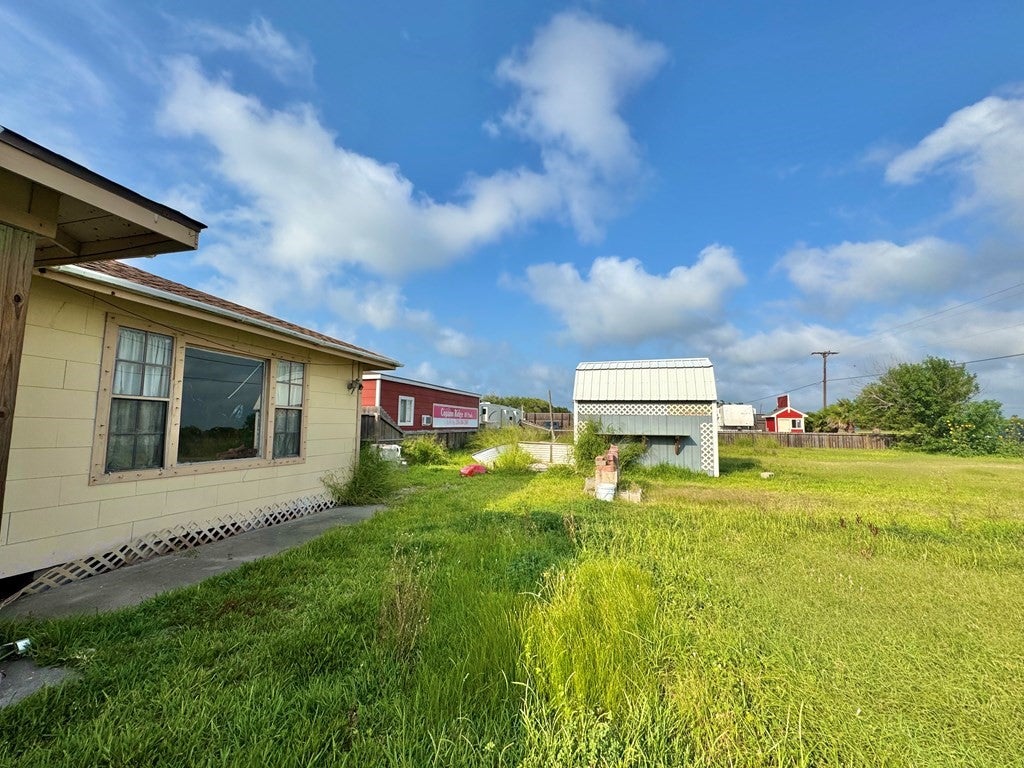 16 Copano Ridge