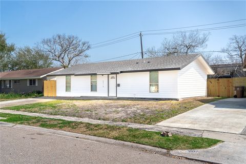 Photo of 2018 Braeswood Drive, Corpus Christi, TX 78412 (MLS # 472793)