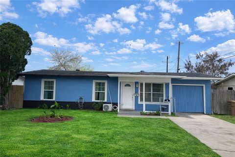 Photo of 4925 Blundell Drive, Corpus Christi, TX 78415 (MLS # 471418)