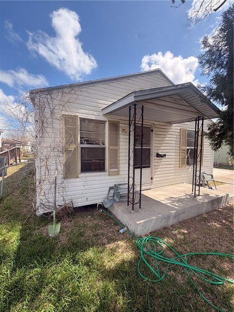 Photo of 4602 Valdez Drive, Corpus Christi, TX 78416 (MLS # 476828)