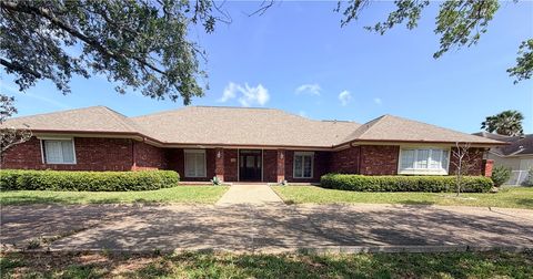 Photo of 5718 Oso Parkway, Corpus Christi, TX 78414 (MLS # 474252)