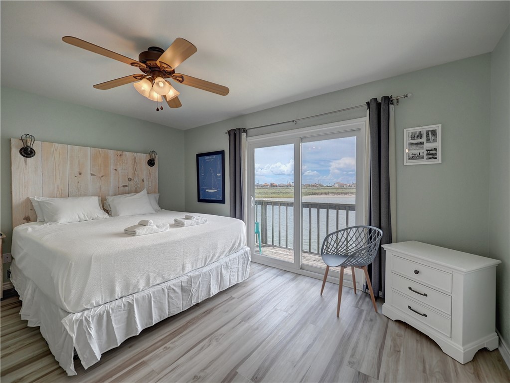 Corpus Christi, Texas 78418, United States, 2 Bedrooms Bedrooms, ,3 BathroomsBathrooms,Residential,Active,46484