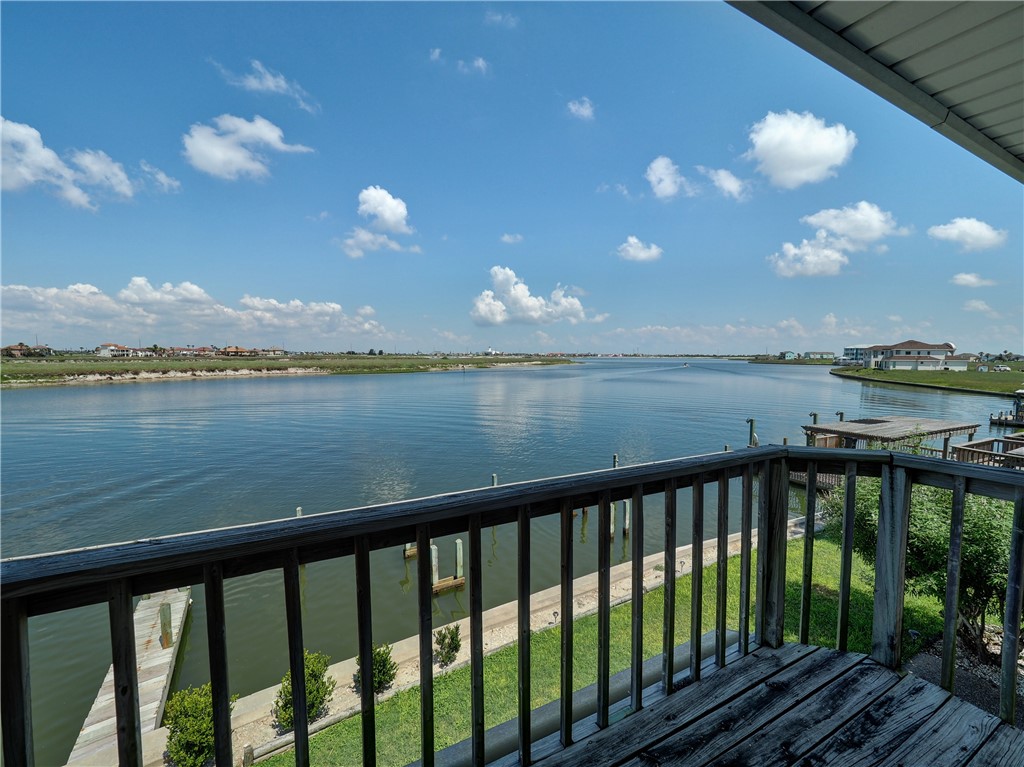 Corpus Christi, Texas 78418, United States, 2 Bedrooms Bedrooms, ,3 BathroomsBathrooms,Residential,Active,46484