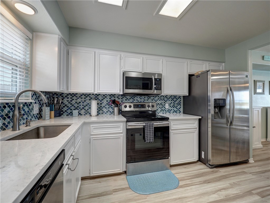 Corpus Christi, Texas 78418, United States, 2 Bedrooms Bedrooms, ,3 BathroomsBathrooms,Residential,Active,46484