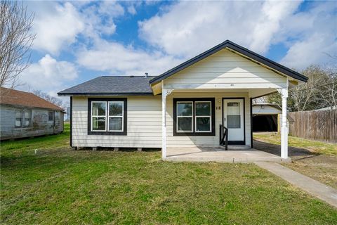 A home in Woodsboro