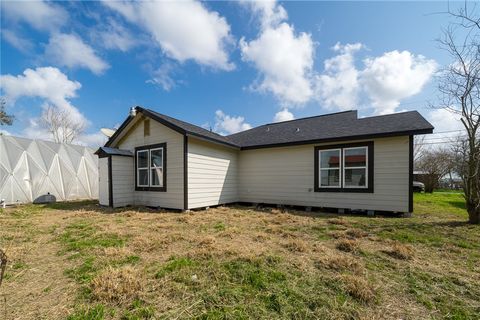 A home in Woodsboro