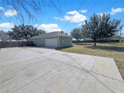 A home in Odem