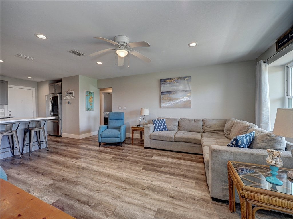 1107 S 11th Street 59