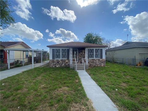 Photo of 1002 Nandina Drive, Corpus Christi, TX 78408 (MLS # 472645)