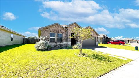 Photo of 2673 Abbey, Corpus Christi, TX 78415 (MLS # 471732)
