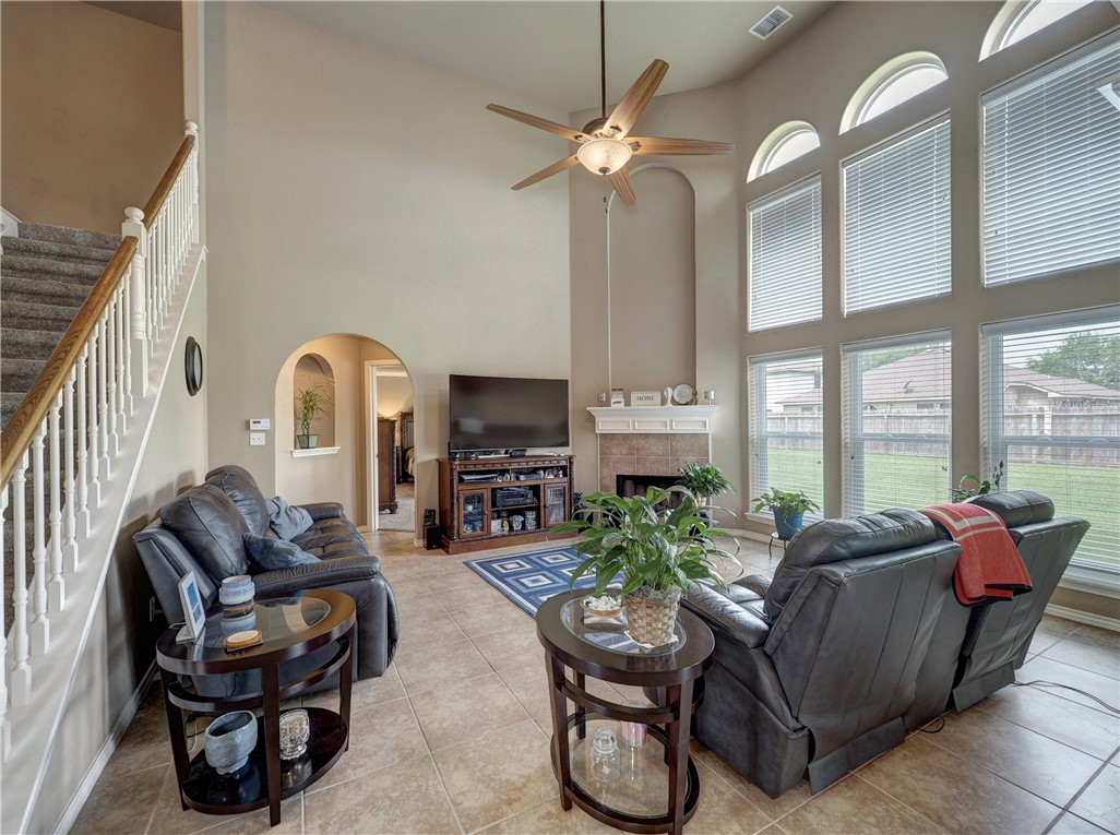 Corpus Christi, Texas 78414, United States, 4 Bedrooms Bedrooms, ,3 BathroomsBathrooms,Residential,Pending,120521