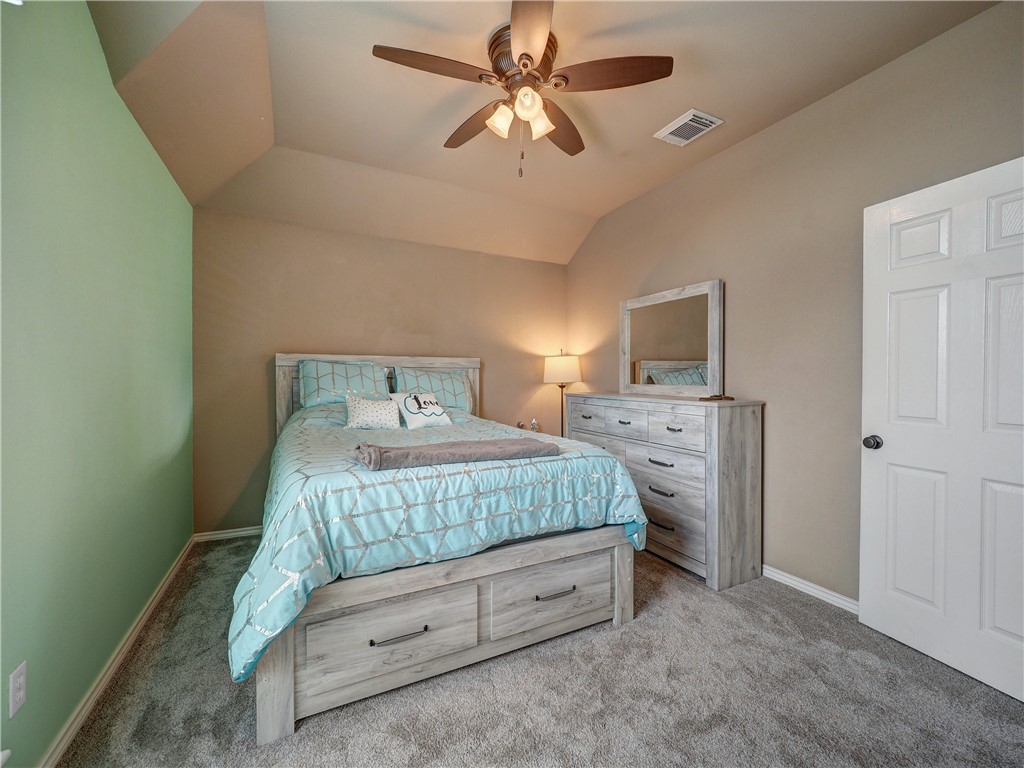 Corpus Christi, Texas 78414, United States, 4 Bedrooms Bedrooms, ,3 BathroomsBathrooms,Residential,Pending,120521