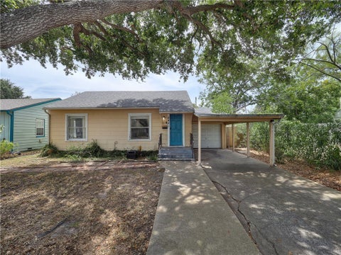 Photo of 2821 Topeka Street, Corpus Christi, TX 78404 (MLS # 481393)