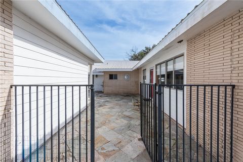 A home in Sandia