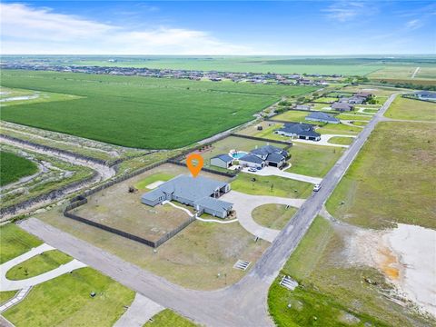 Photo of 6502 Wesley Way, Corpus Christi, TX 78415 (MLS # 477348)