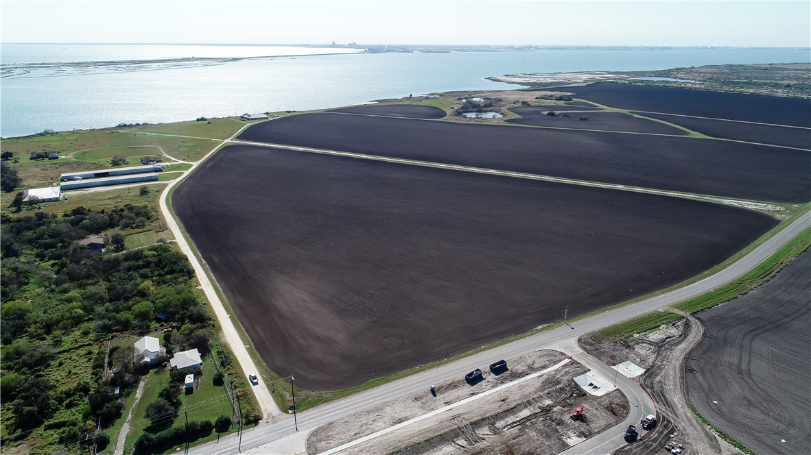 2852 Pvt Hunt & FM 893 (Moore Avenue)