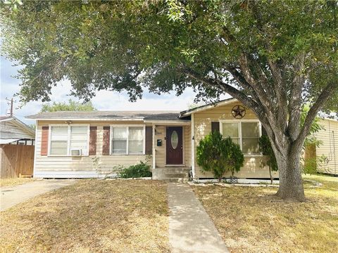 A home in Sinton