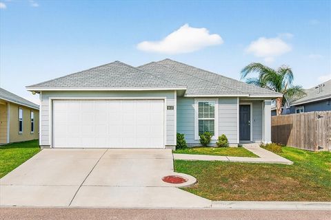 Photo of 6810 Witts Way, Corpus Christi, TX 78414 (MLS # 474156)