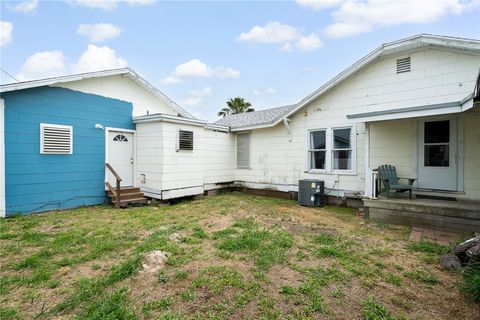 A home in Port Aransas